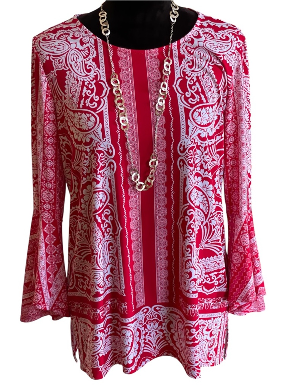 SUSAN GRAVER RED & WHITE PAISLEY BLOUSE WITH BELL SLEEVES SZ MED EUC